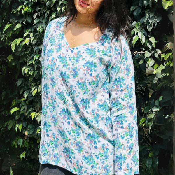 FULL SLEEVE SHORT KURTI